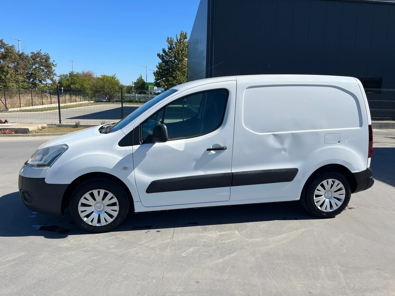 Citroen Berlingo 1.6 HDI/КЛИМА - изображение 6