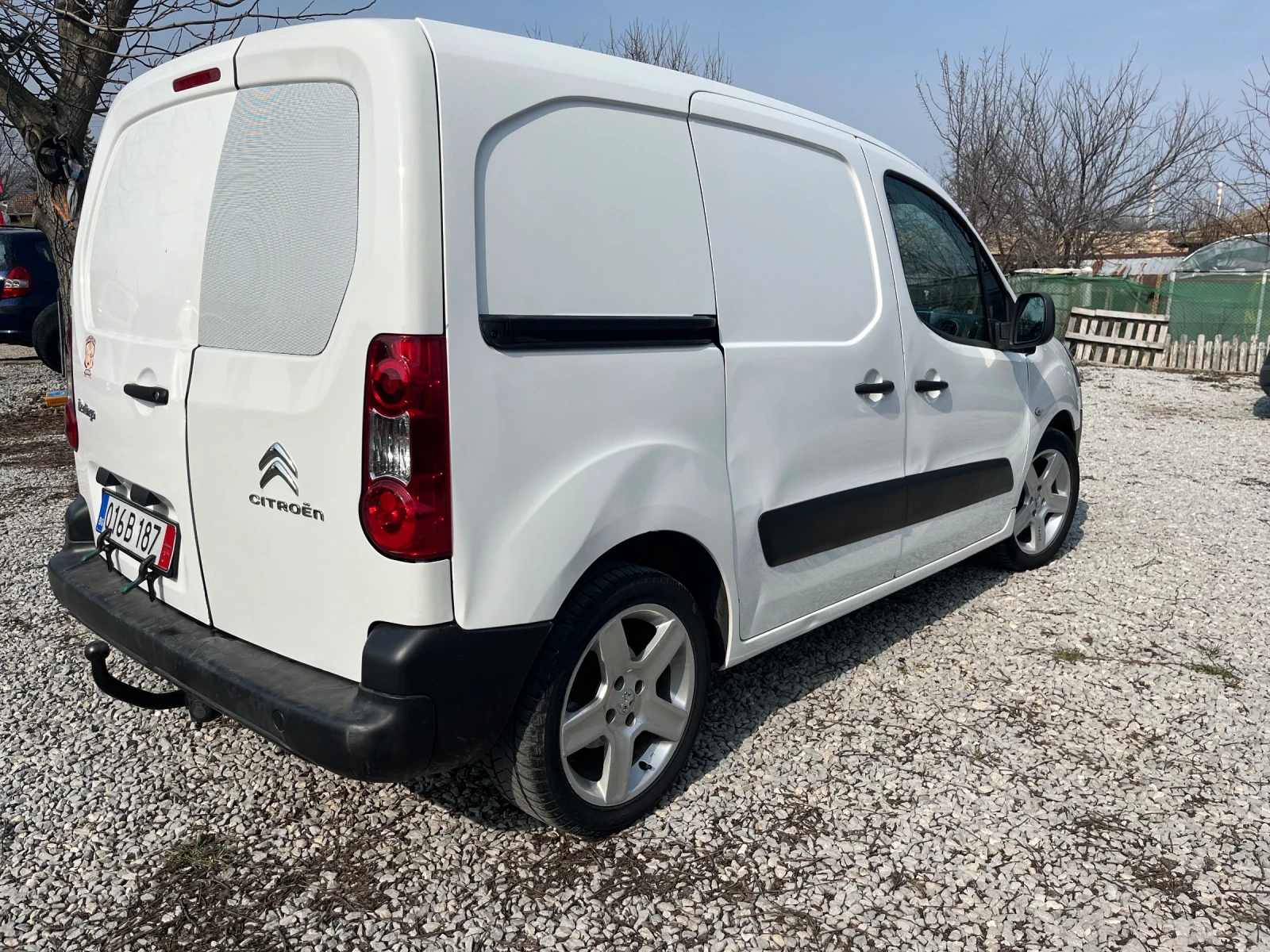 Citroen Berlingo 1.6 HDI/КЛИМА - изображение 4