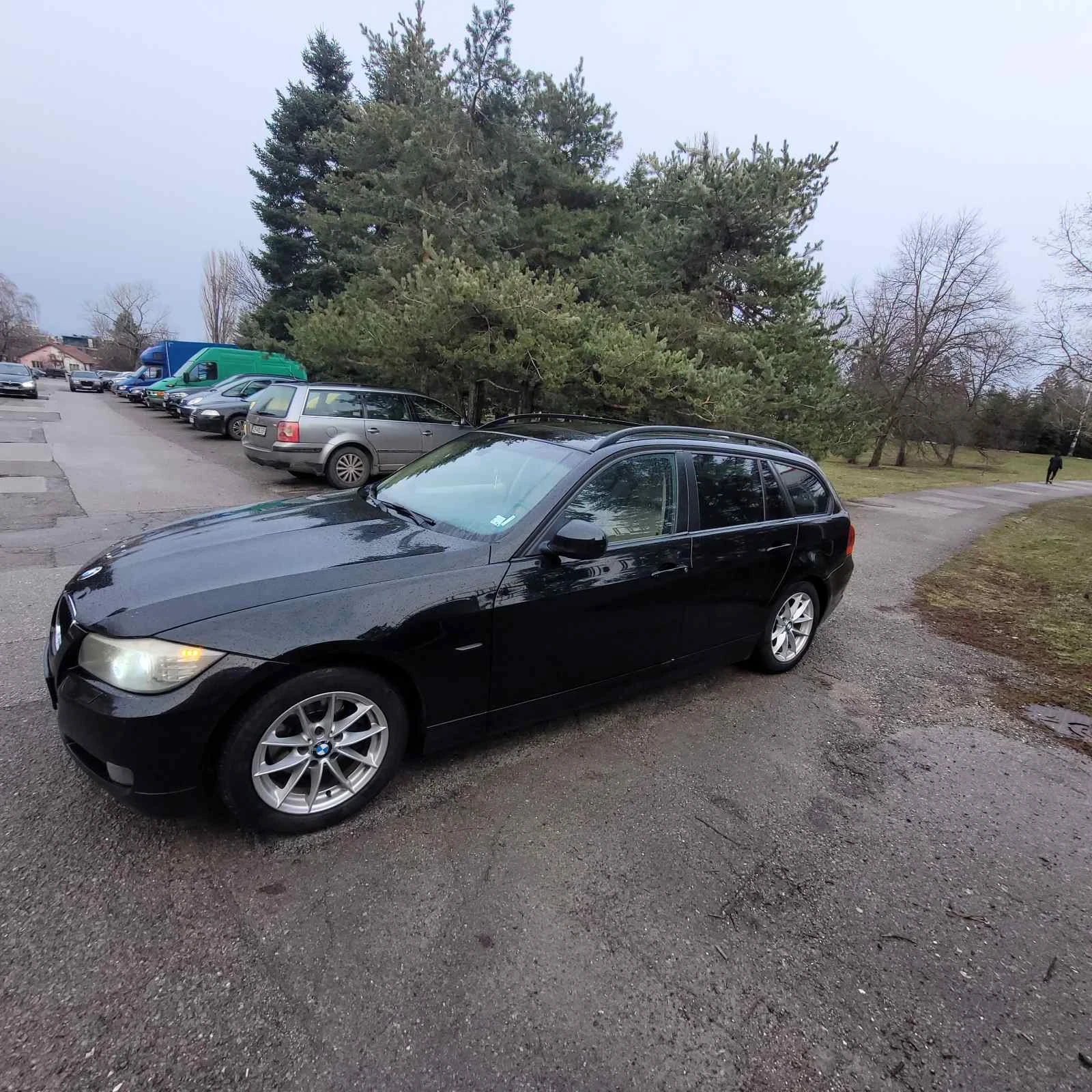 BMW 320 E91 facelift  - изображение 3