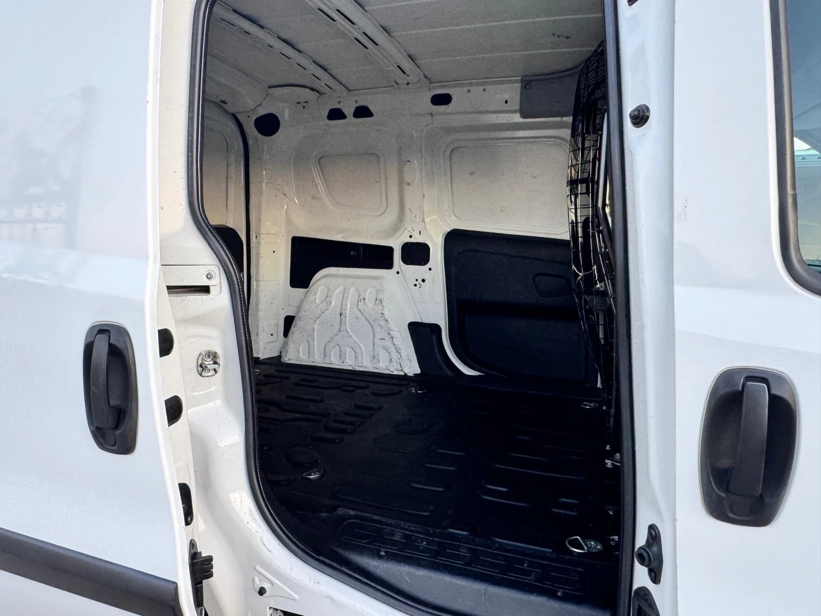 Fiat Doblo 1.6mjet ИТАЛИЯ, снимка 5 - Автомобили и джипове - 54247767