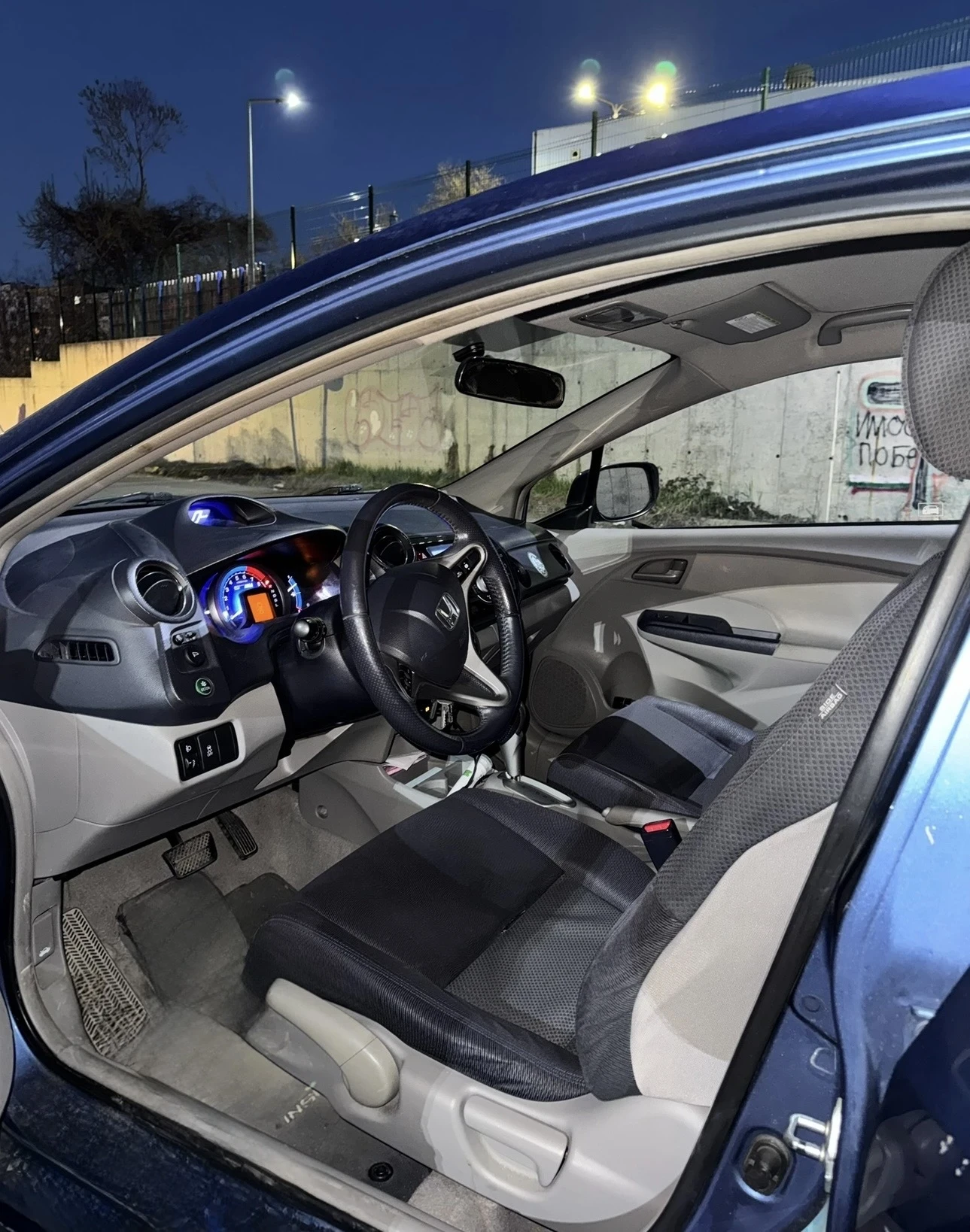 Honda Insight 1.3 i-VTEC Hybrid IMA, снимка 11 - Автомобили и джипове - 54323088