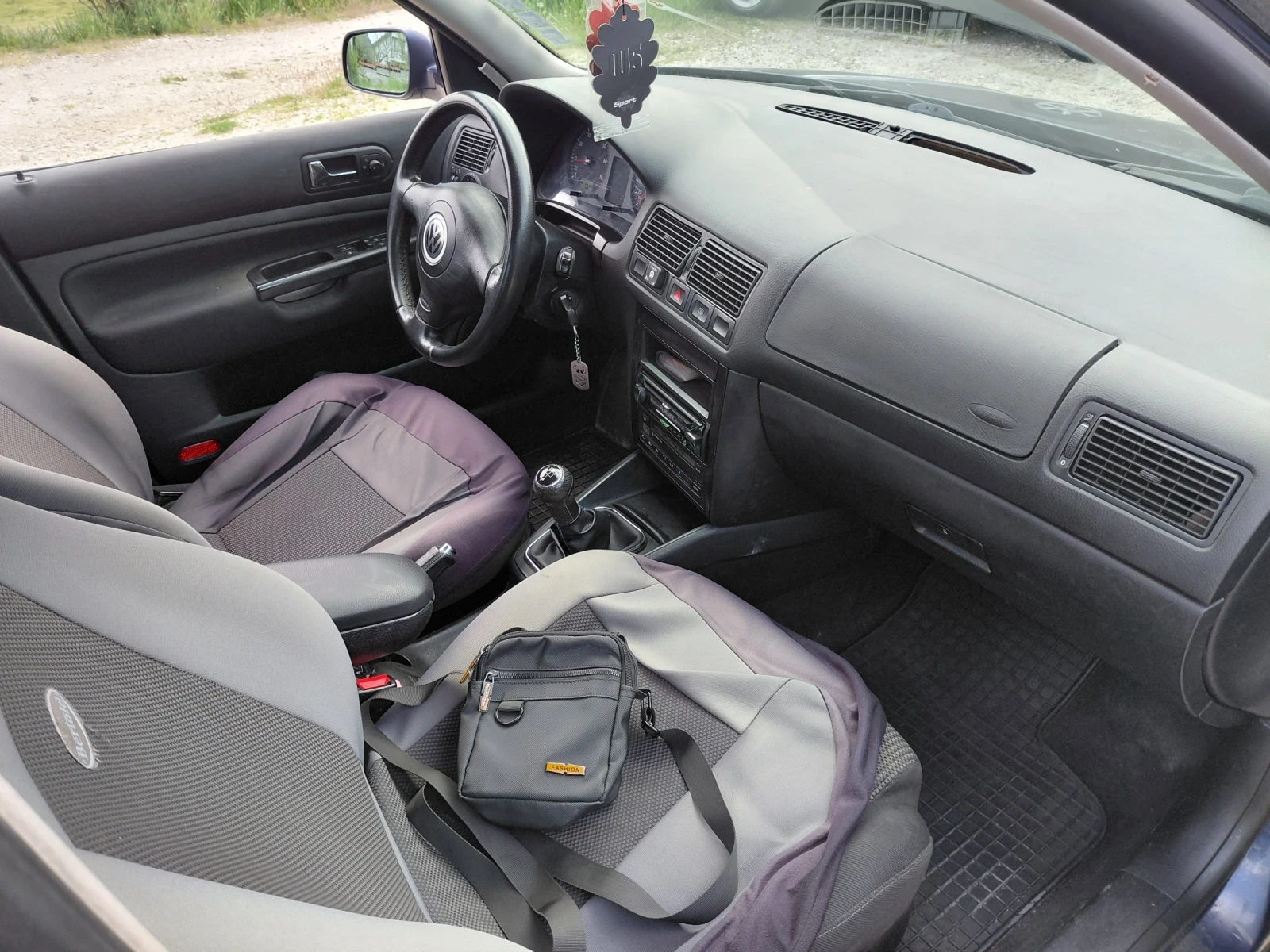 VW Golf, снимка 5 - Автомобили и джипове - 54446933