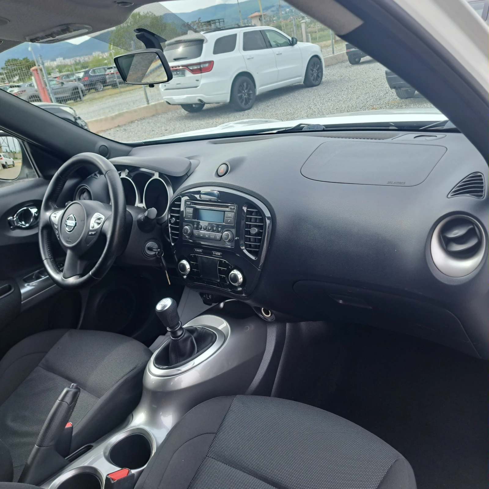 Nissan Juke 1.5dCI* АВТОПИЛОТ* ПАРКТРОНИК* ОТЛИЧЕН!, снимка 10 - Автомобили и джипове - 54484613