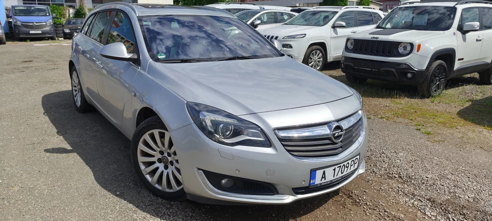 Opel Insignia 2.0 BiTurbo CDTI - 195�.�. 2013� | Mobile.bg � ����������� 2