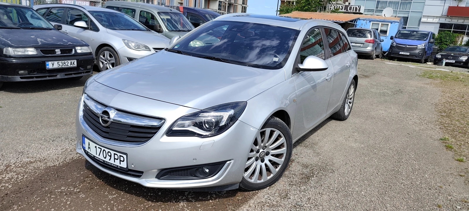 Opel Insignia 2.0 BiTurbo CDTI - 195�.�. 2013� | Mobile.bg � ����������� 1