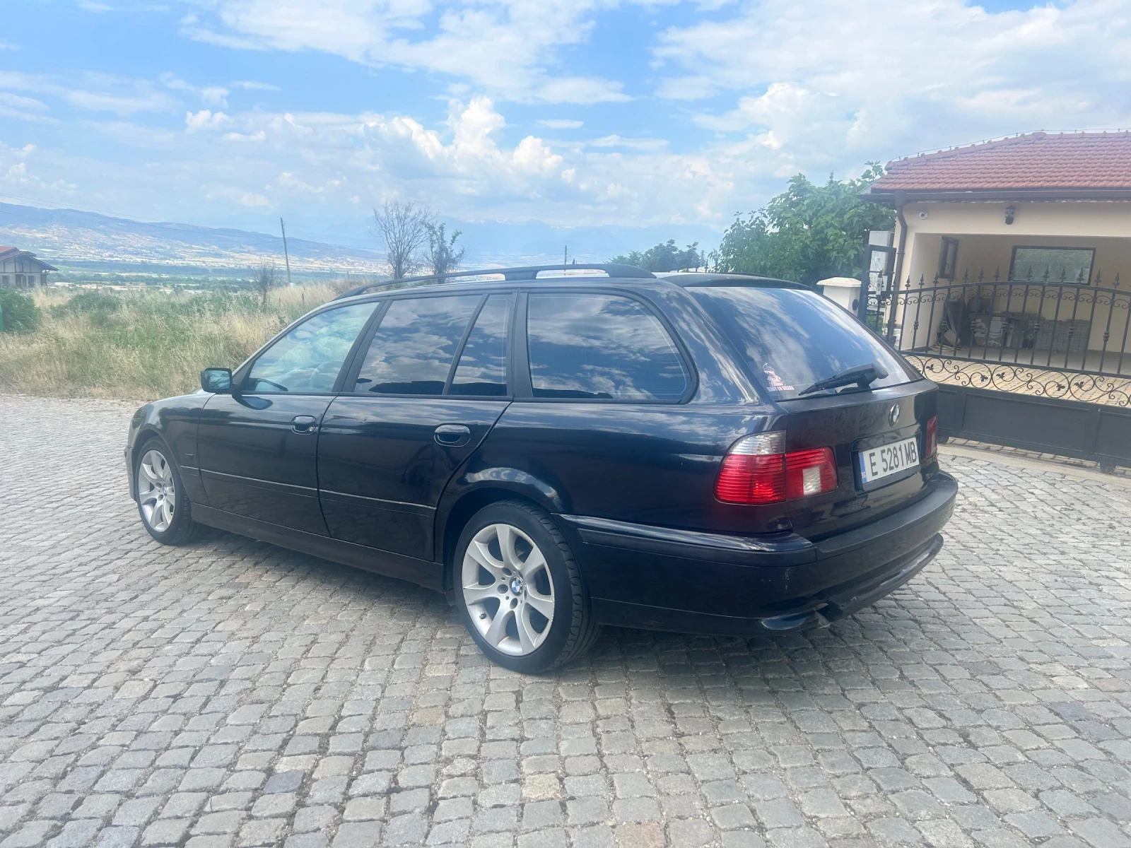 BMW 530, снимка 5 - Автомобили и джипове - 54959633