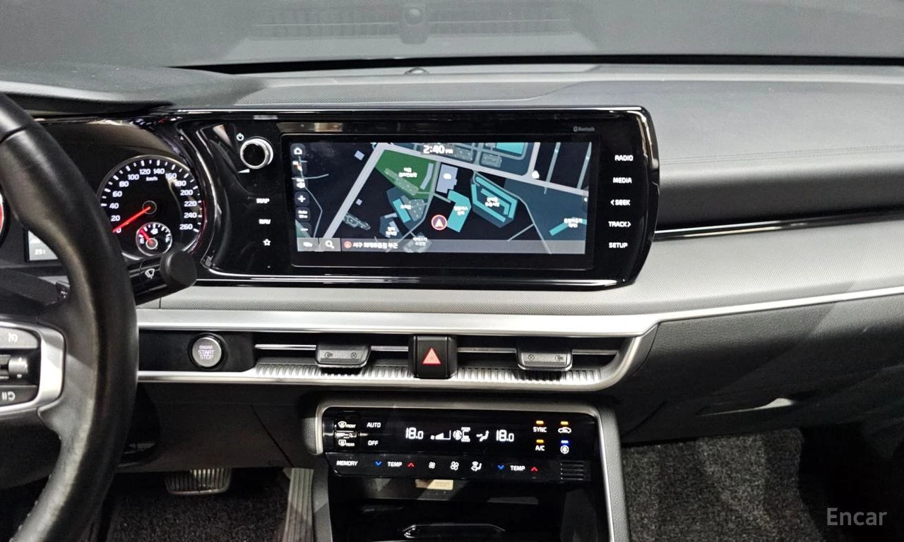Kia K5 1.6 Turbo Prestige* ПОДГРЕВ* ОБДУХВАНЕ* КАМЕРА* , снимка 11 - Автомобили и джипове - 55050854
