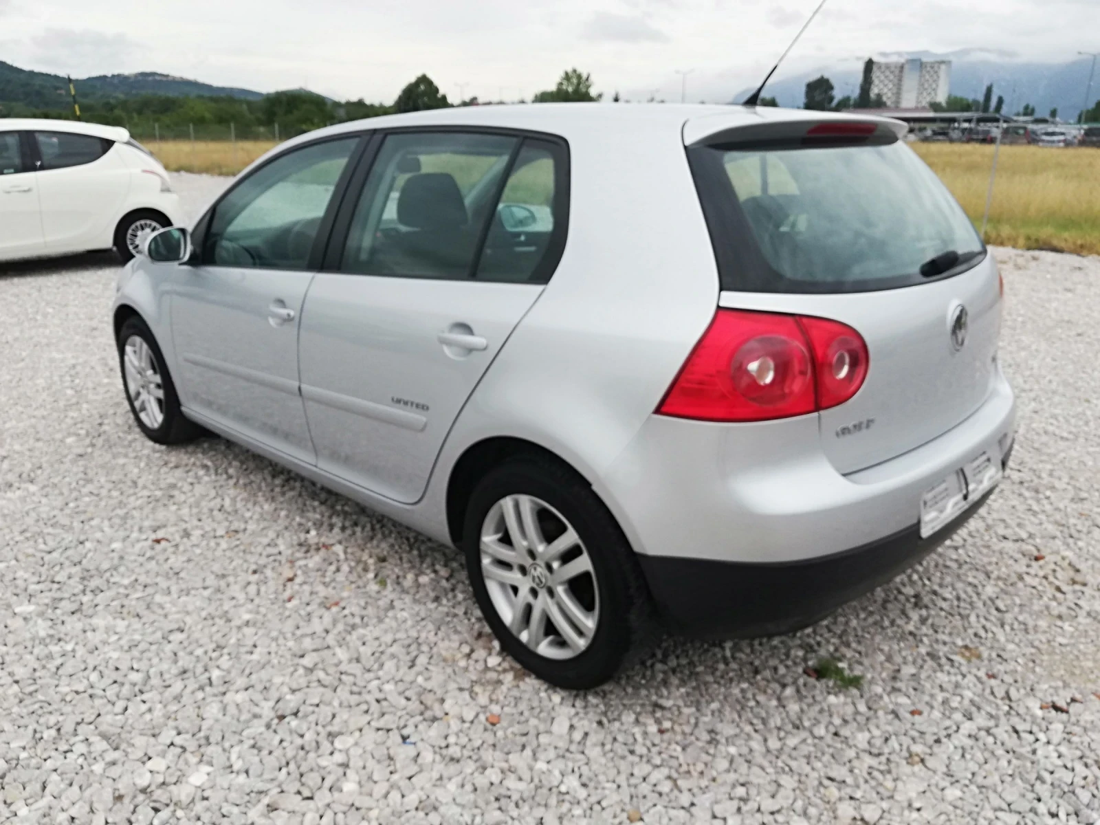 VW Golf 1.9TDI KLI 105 ITALI, снимка 4 - Автомобили и джипове - 55130187