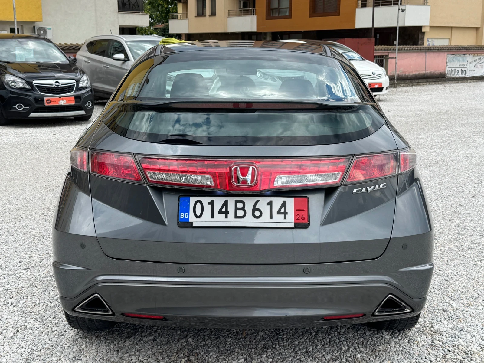 Honda Civic 1.8 VTEC Sport* FACELIFT* EURO 5, снимка 8 - Автомобили и джипове - 55153930
