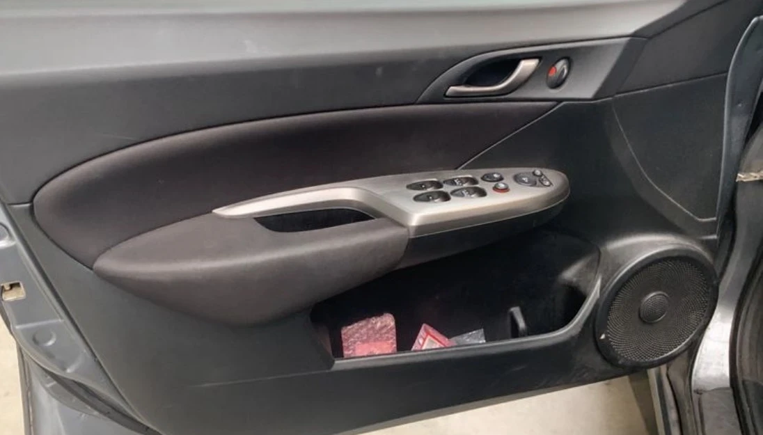 Honda Civic 1.8 VTEC Sport* FACELIFT* EURO 5, снимка 16 - Автомобили и джипове - 55153930
