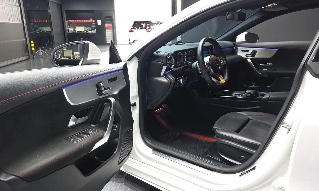 Mercedes-Benz CLA 250 4MATIC* LANE* ASSIST* КАМЕРА* ПОДГРЕВ* , снимка 5 - Автомобили и джипове - 55260585