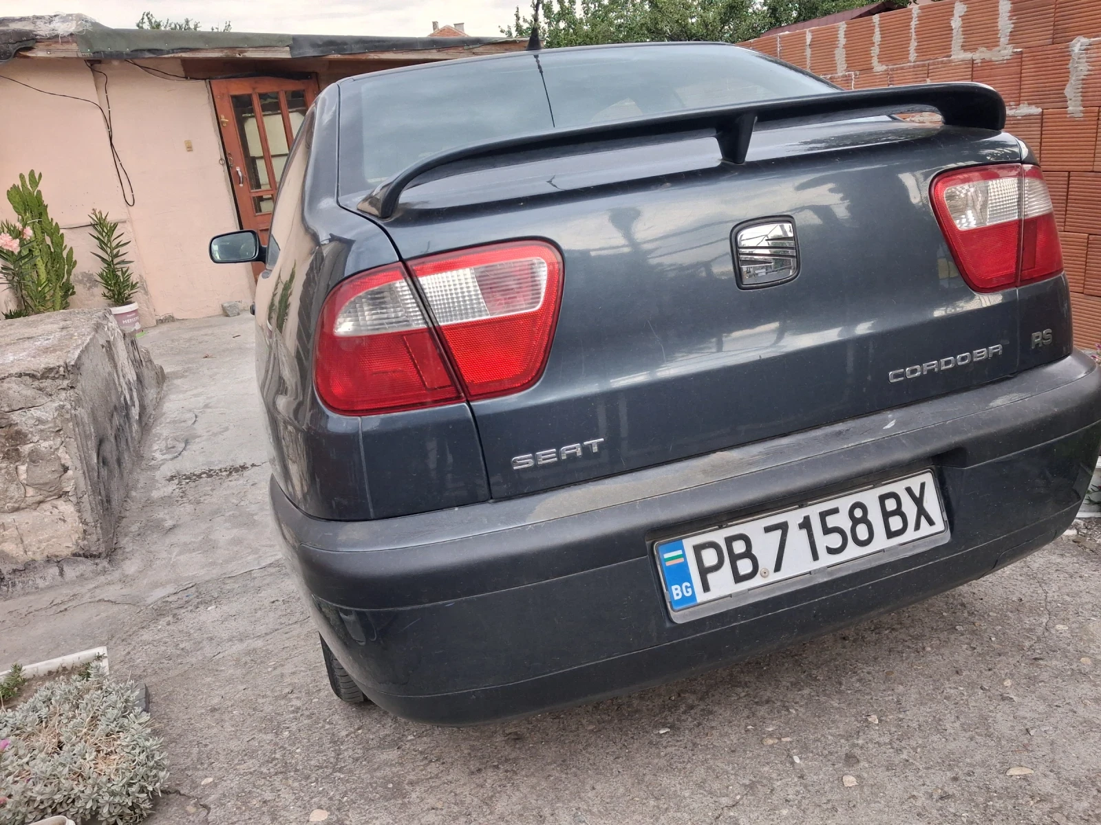 Seat Cordoba 1.6i rs, снимка 4 - Автомобили и джипове - 55408228