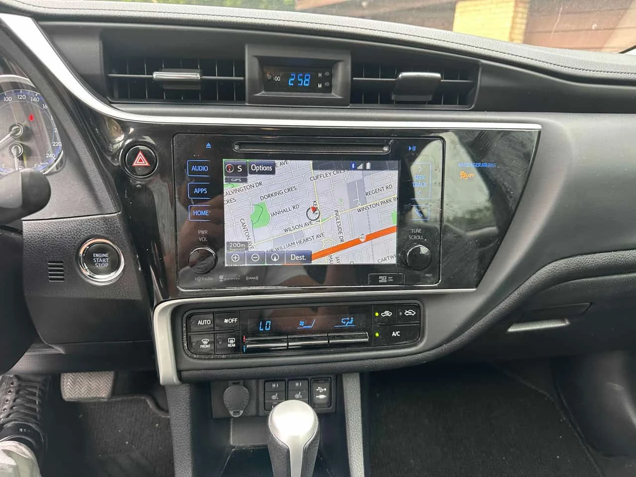 Toyota Corolla * LE CVT * CARFAX * БЕЗ ПЪРВОНАЧАЛНА ВНОСКА, снимка 9 - Автомобили и джипове - 55484459