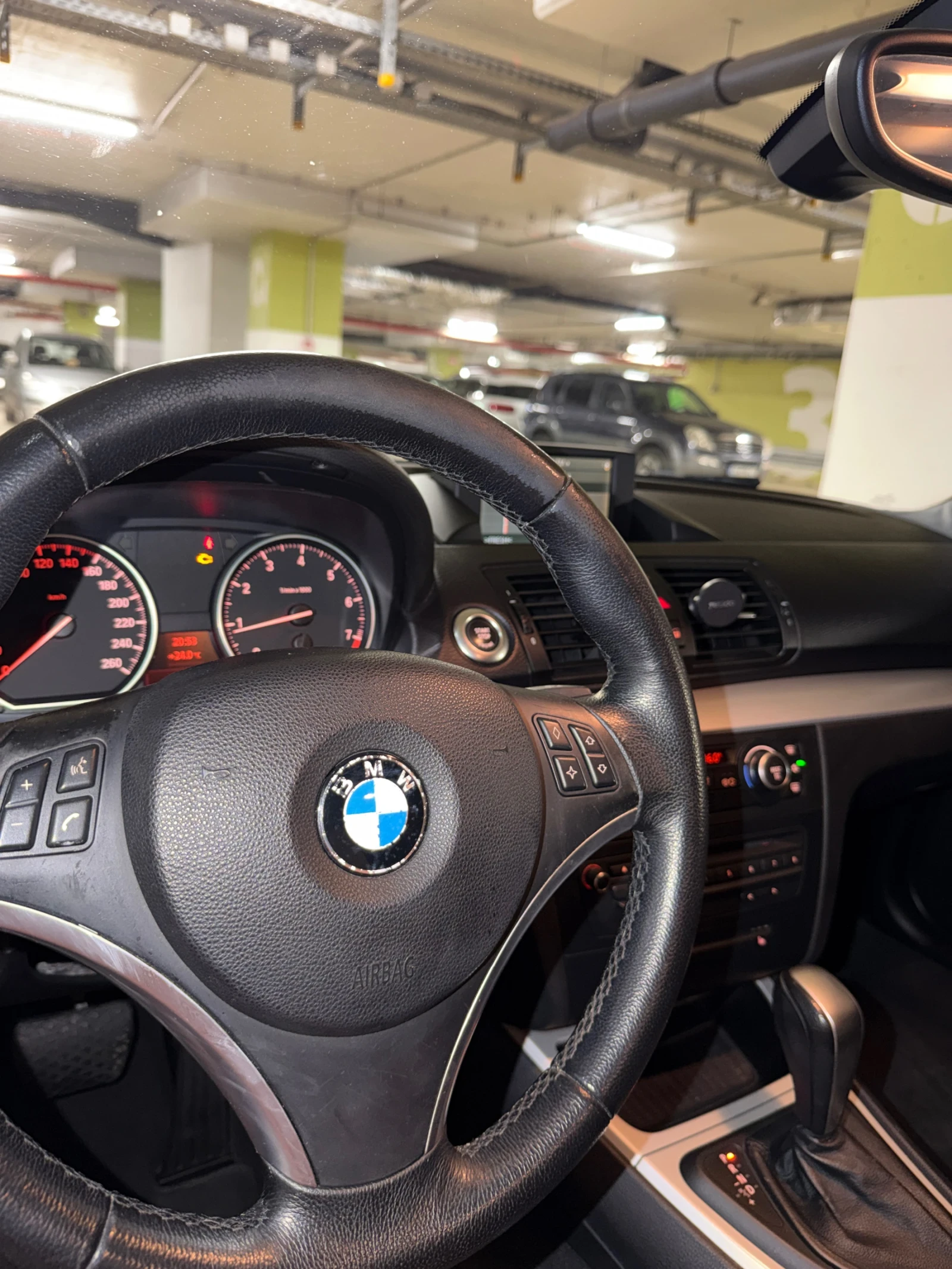 BMW 116, снимка 8 - Автомобили и джипове - 55503192