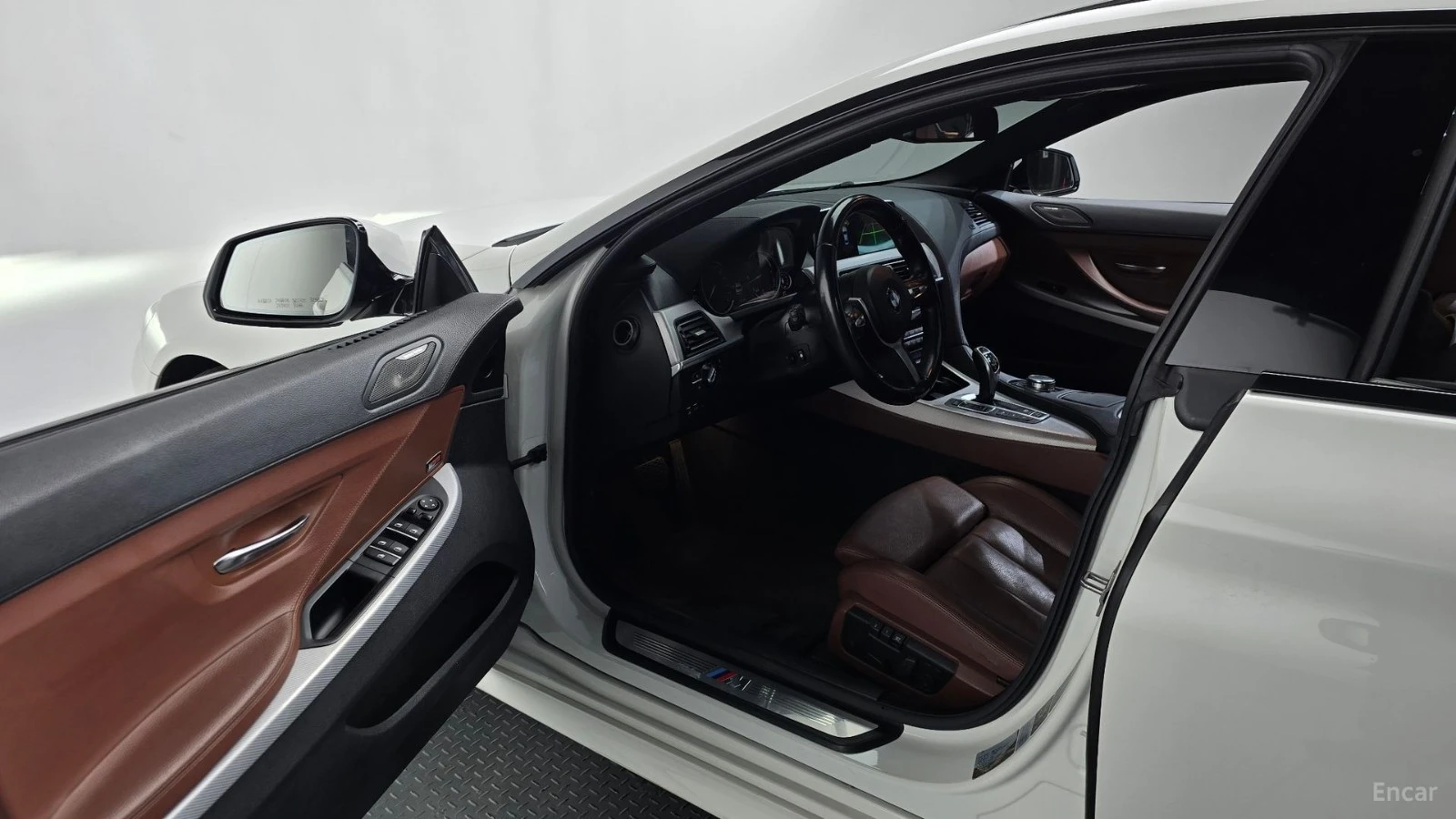 BMW 640 * M* AWD* GRAN COUPE* 360* ОБДУХВАНЕ* , снимка 10 - Автомобили и джипове - 55655879