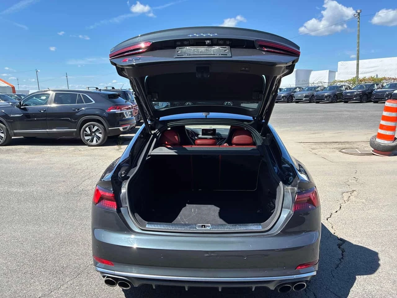 Audi S5 * Technik * CARFAX * ОПЦИЯ ЗА ФИНАНСИРАНЕ, снимка 14 - Автомобили и джипове - 55754270