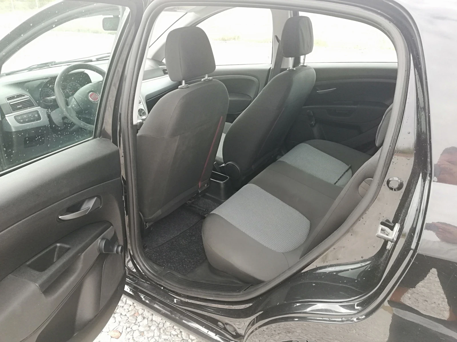 Fiat Punto 1.2I kli italia, снимка 10 - Автомобили и джипове - 56080023