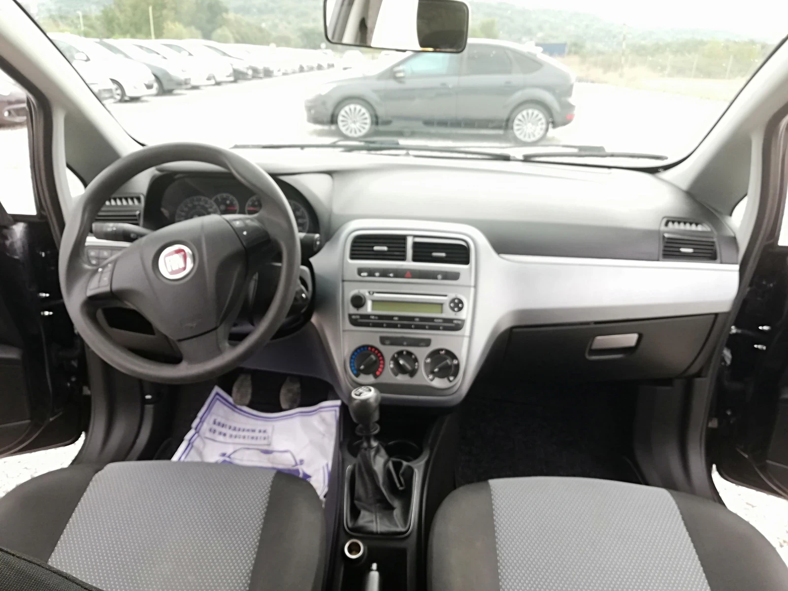 Fiat Punto 1.2I kli italia, снимка 14 - Автомобили и джипове - 56080023