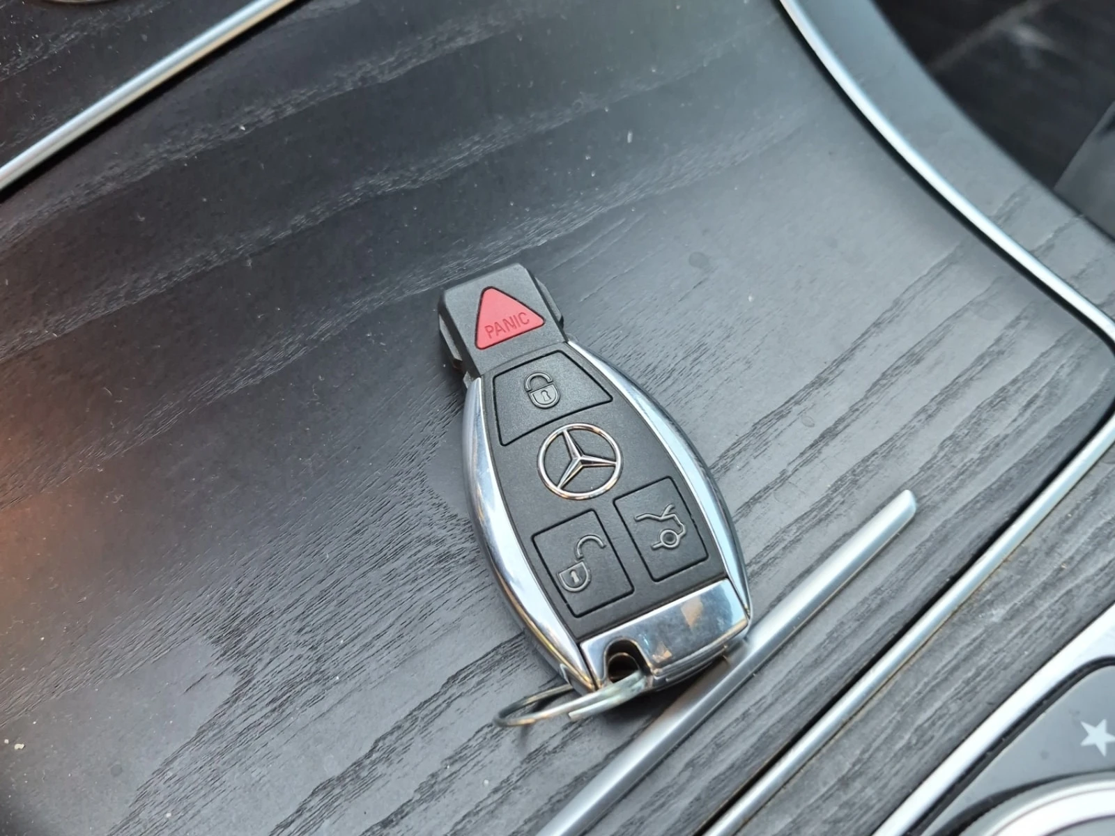 Mercedes-Benz C 43 AMG  DISTRONIC / 360 / MEMORY / BURMESTER , снимка 8 - Автомобили и джипове - 56127147
