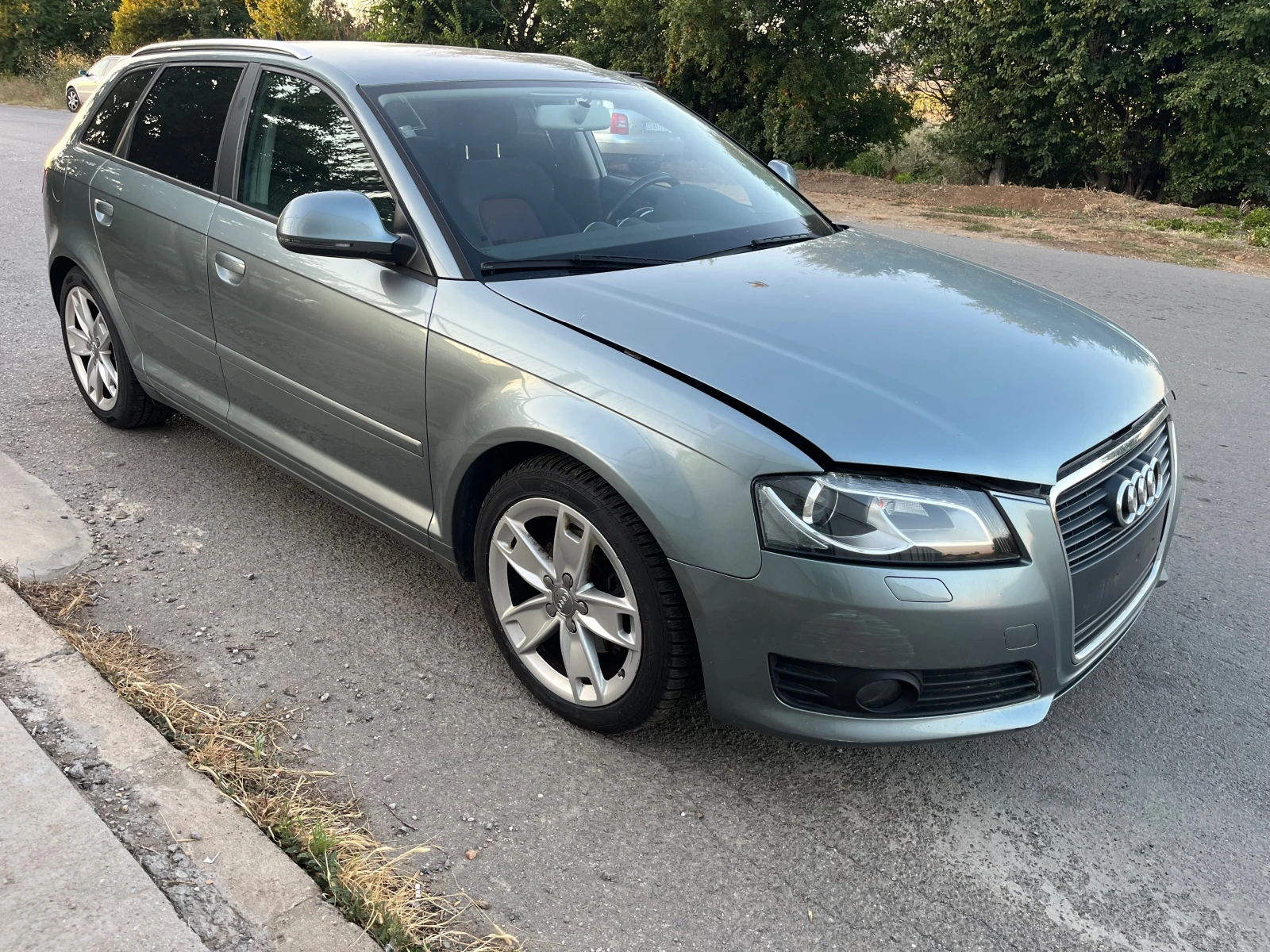 Audi A3 1.8TSI CDAA, снимка 3 - Автомобили и джипове - 56168453