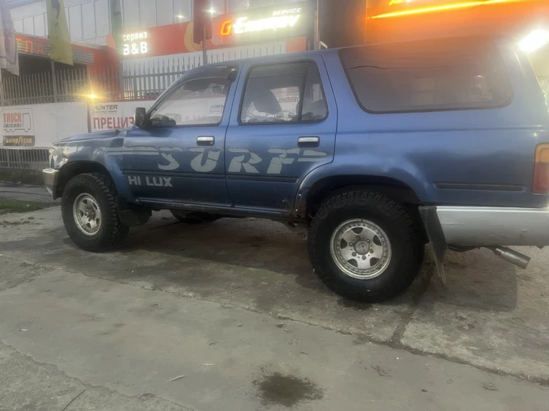 Toyota Hilux, снимка 3 - Автомобили и джипове - 48248595