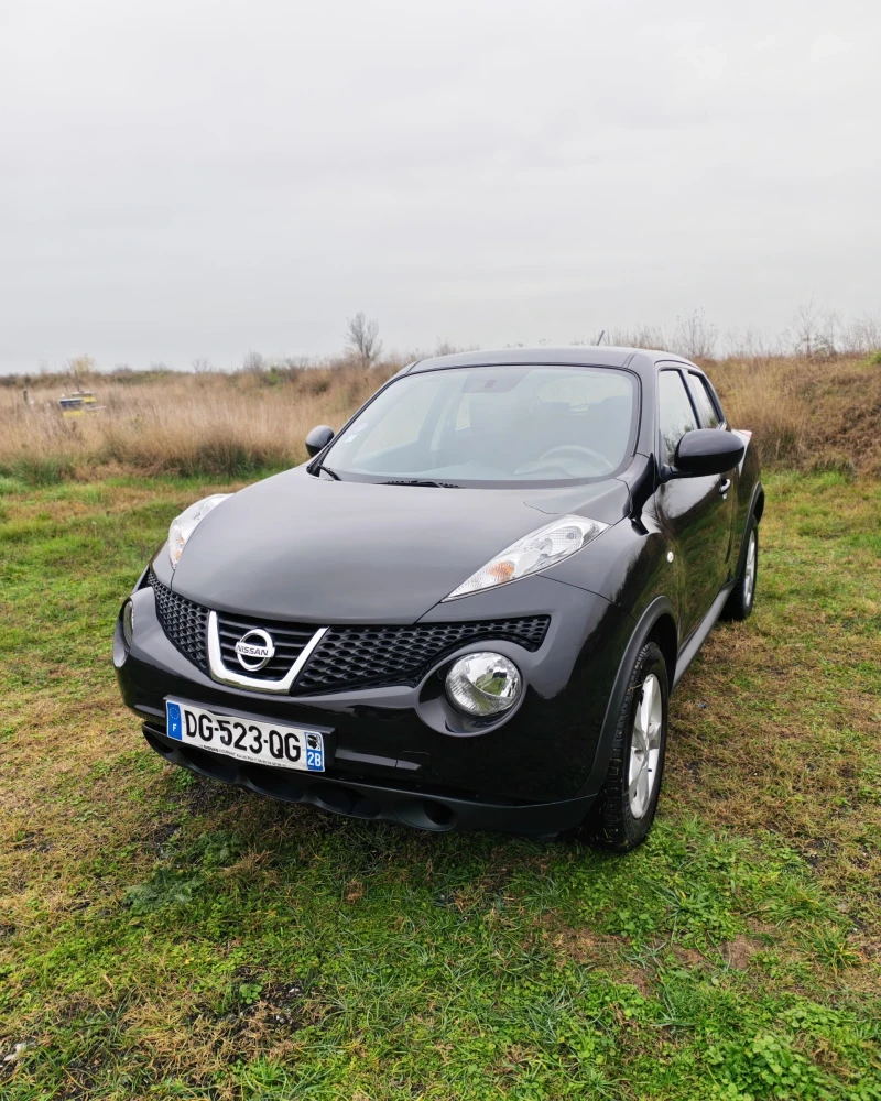 Nissan Juke 1.6 Visia, снимка 15 - Автомобили и джипове - 52578110