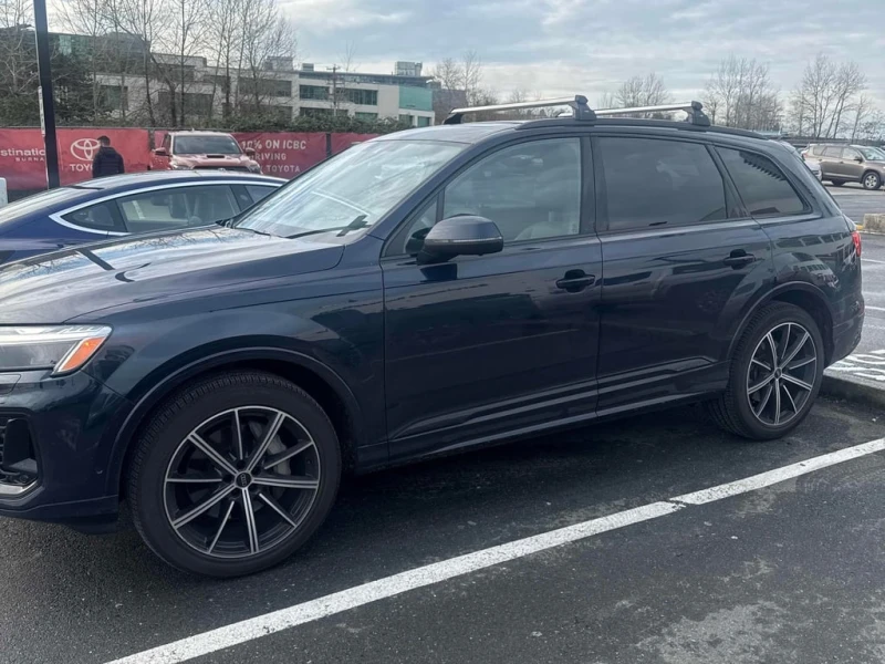 Audi Q7 * Progressiv * CARFAX * БЕЗ ПЪРВОНАЧАЛНА ВНОСКА, снимка 2 - Автомобили и джипове - 52935325