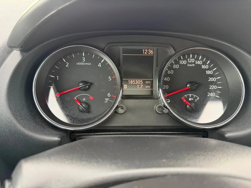 Nissan Qashqai 2.0 DCI 4x4 АВТОМАТ, снимка 15 - Автомобили и джипове - 53129603