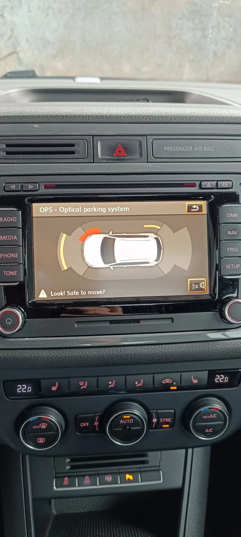 VW Tiguan 2.0, снимка 5 - Автомобили и джипове - 53296174