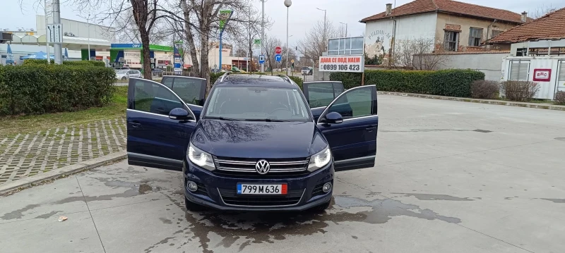 VW Tiguan 2.0, снимка 11 - Автомобили и джипове - 53296174