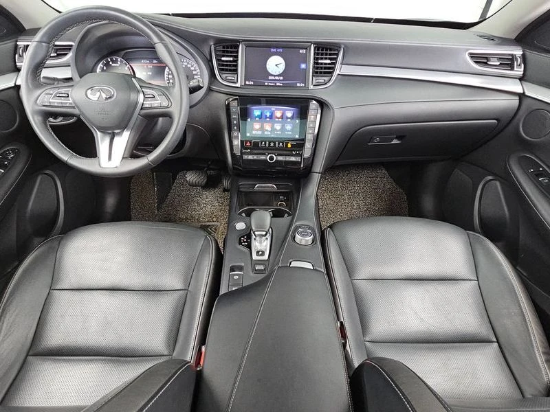Infiniti QX50 2.0 Automatic, снимка 8 - Автомобили и джипове - 55597707