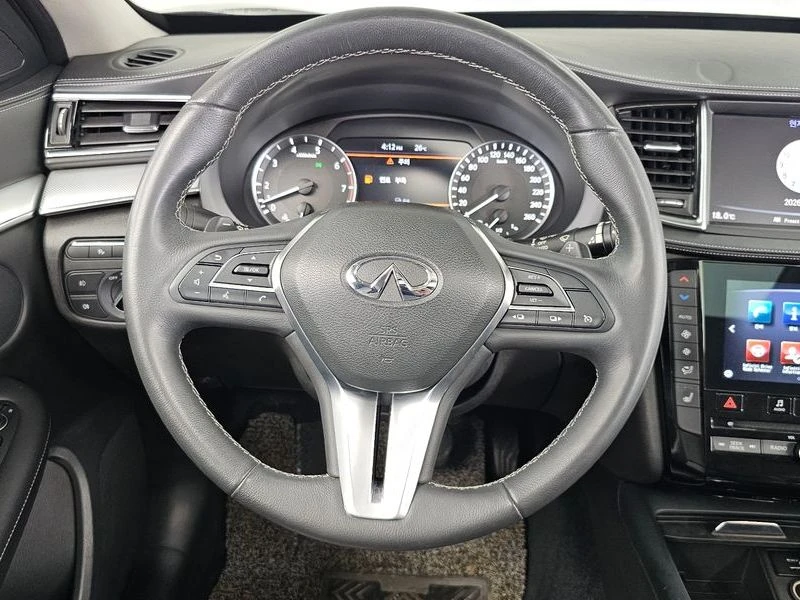 Infiniti QX50 2.0 Automatic, снимка 9 - Автомобили и джипове - 55597707