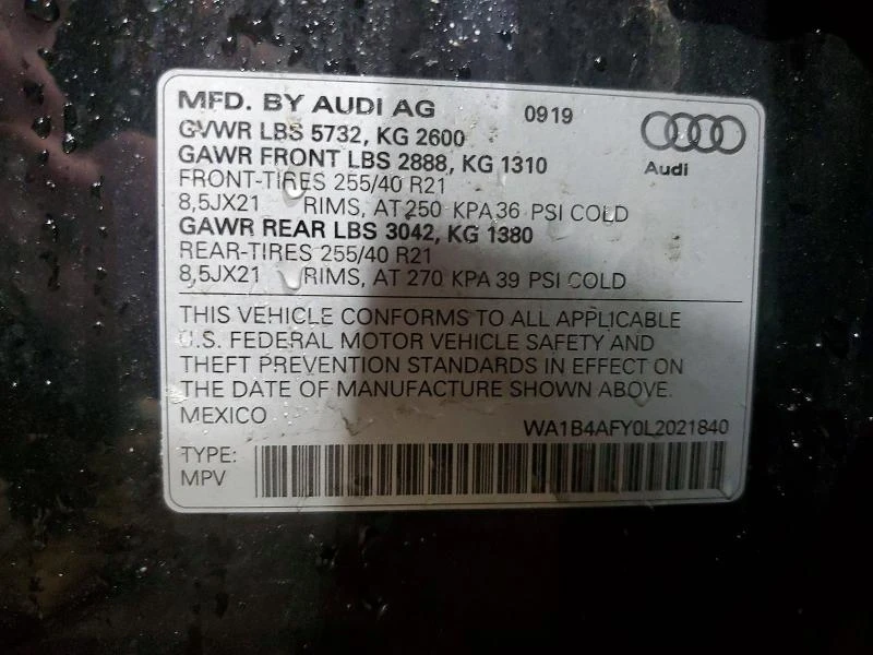 Audi SQ5 3.0 TFSI / Кожа / Панорама / ПРОГНОЗНА ЦЕНА до БГ, снимка 12 - Автомобили и джипове - 55611921