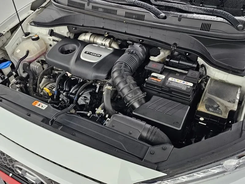 Hyundai Kona 1.6 - САМО 30% АВАНС, снимка 6 - Автомобили и джипове - 56305079