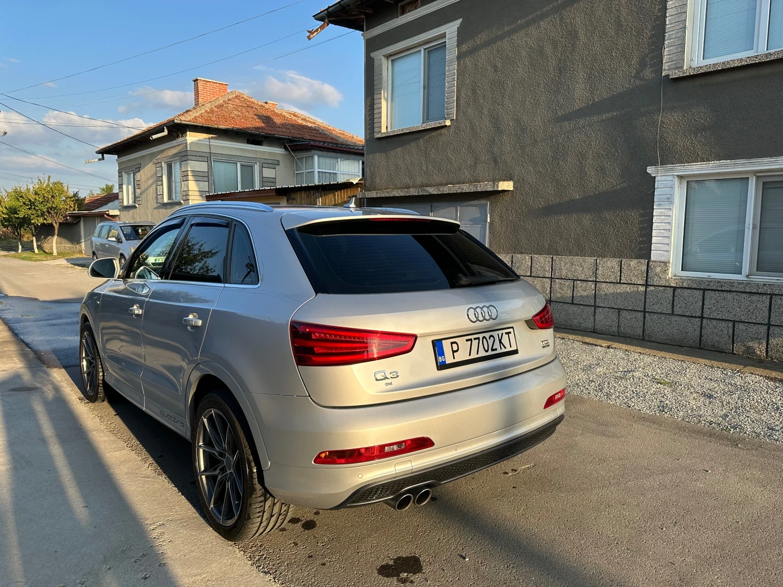 Audi Q3 2.0 DTI - изображение 6