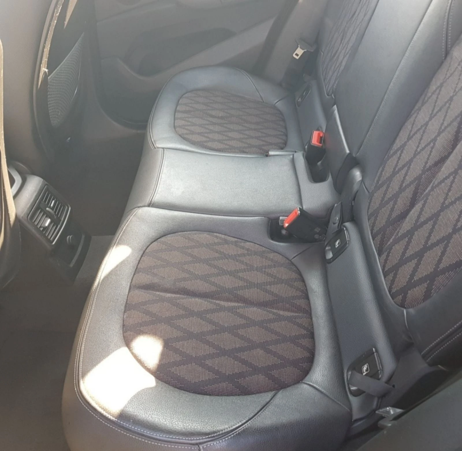 BMW X1 2, 0 d | Mobile.bg   14