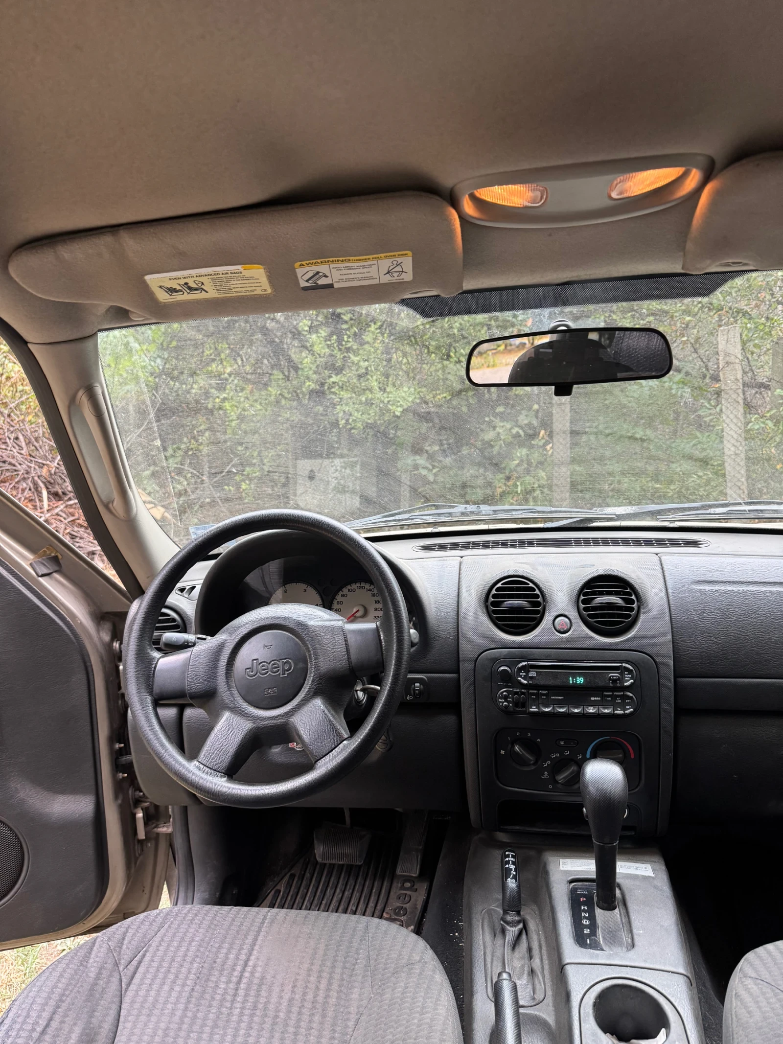 Jeep Cherokee  - изображение 10