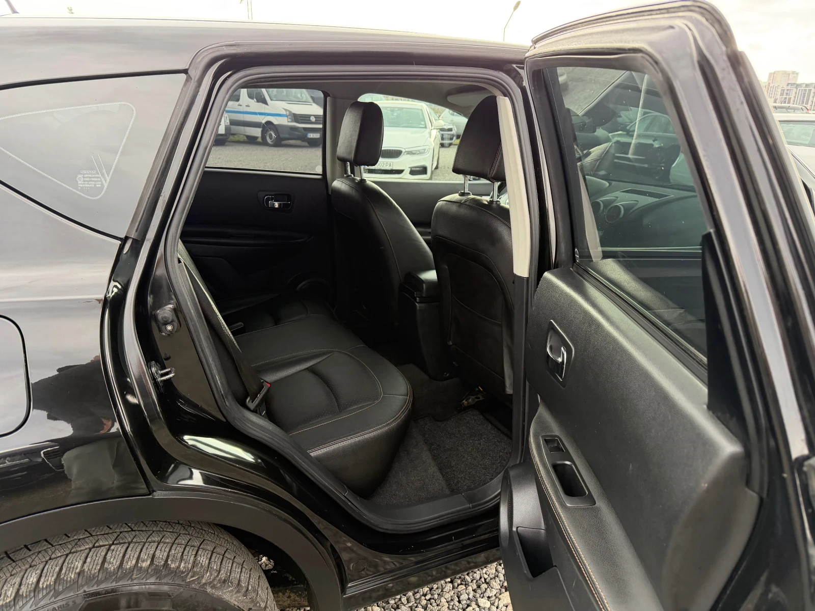 Nissan Qashqai 2.0 DCI 4x4 ������� | Mobile.bg � ����������� 11