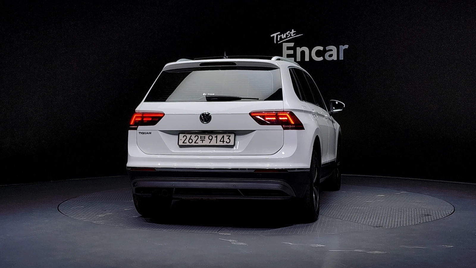 VW Tiguan 2.0TDI PRESTIGE autogeorge.com, снимка 4 - Автомобили и джипове - 54177865