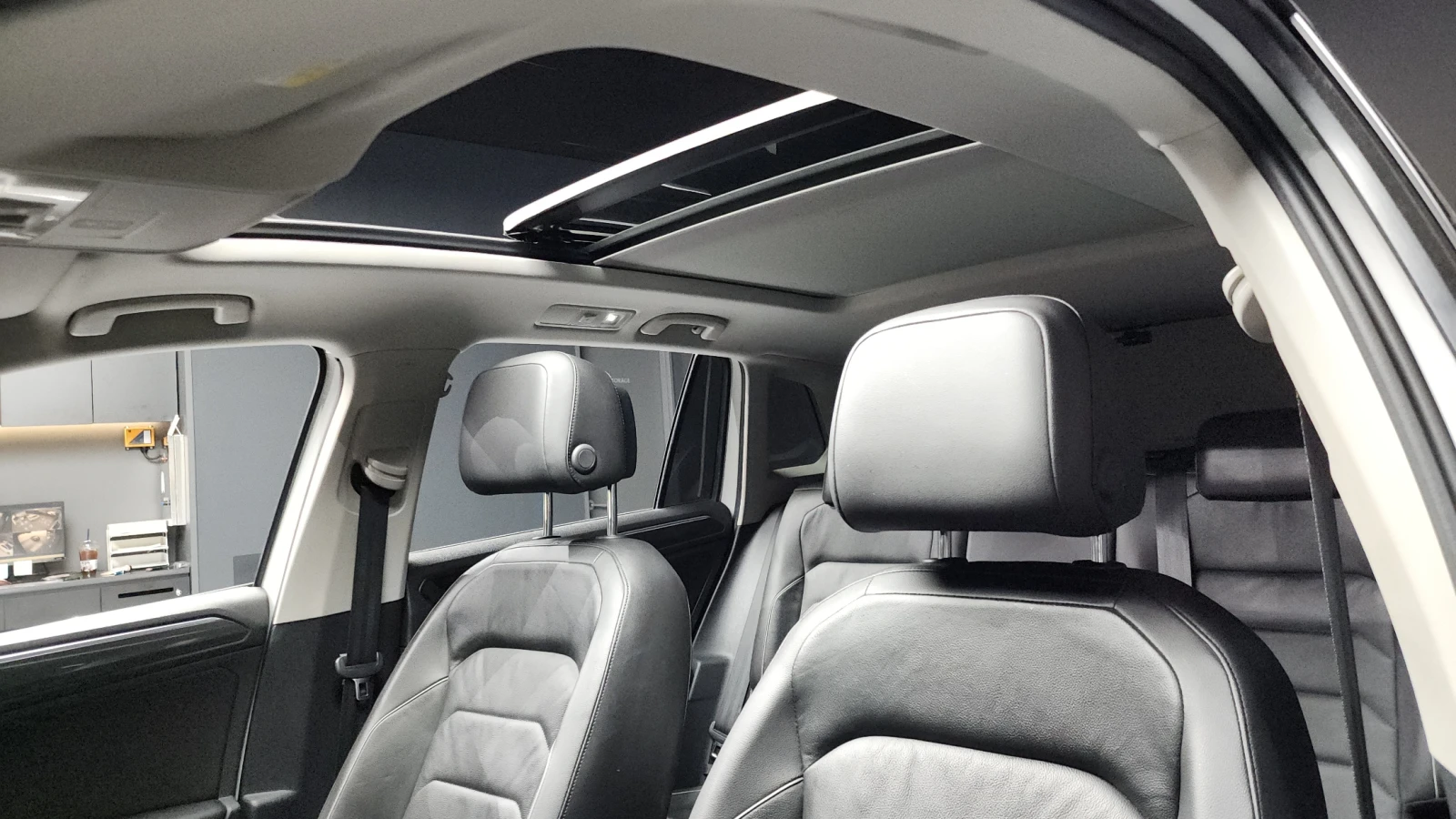 VW Tiguan 2.0TDI PRESTIGE autogeorge.com, снимка 17 - Автомобили и джипове - 54177865