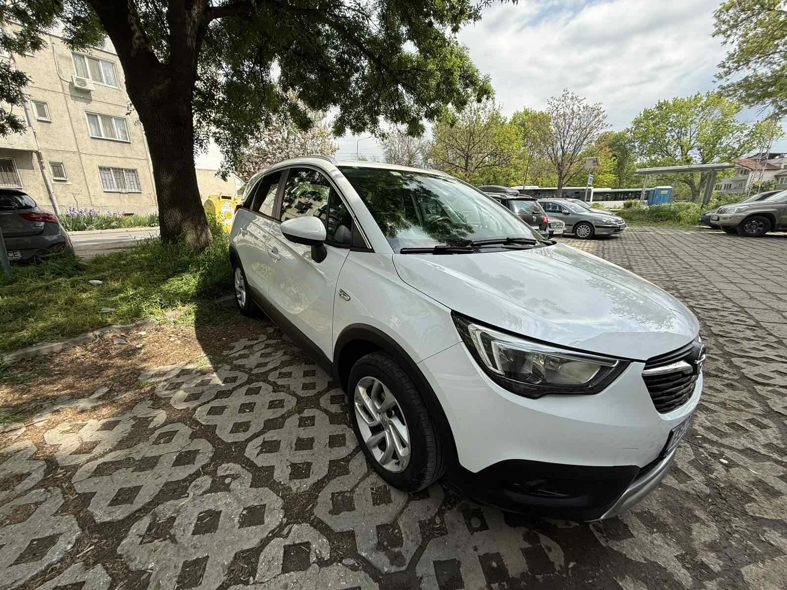 Opel Crossland X, снимка 9 - Автомобили и джипове - 54391561
