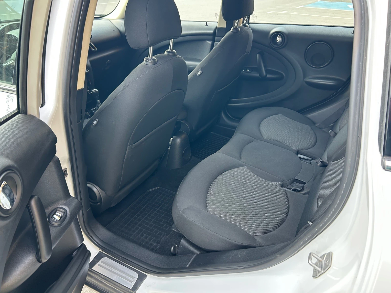 Mini Countryman, снимка 13 - Автомобили и джипове - 54415724