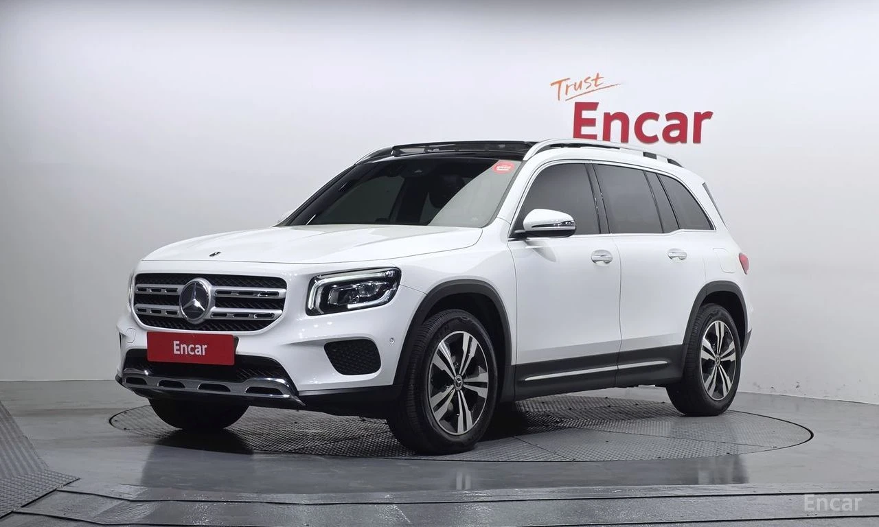 Mercedes-Benz GLB 220 ПОДГРЕВ* ДИСТРОНИК* ПАНОРАМА* АМБИЕНТНО* LANE* ASS