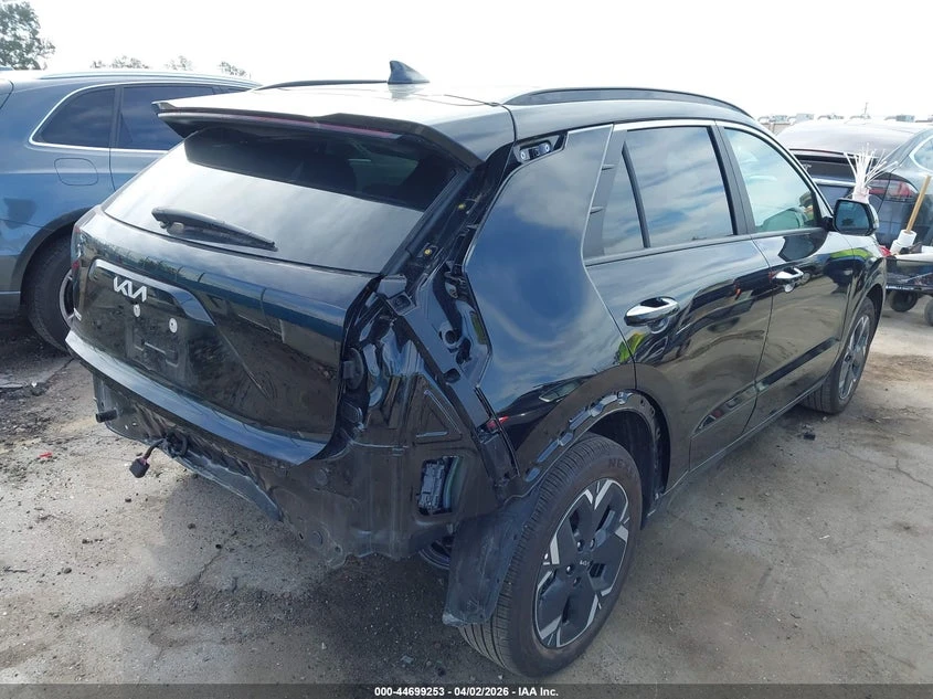 Kia Niro Ev Wave, снимка 4 - Автомобили и джипове - 54509515