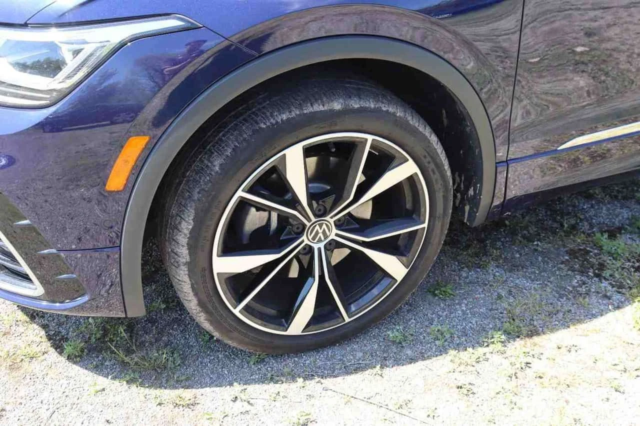 VW Tiguan Highline R Line / 360 / ОБДУХВАНЕ / FENDER, снимка 7 - Автомобили и джипове - 54639869