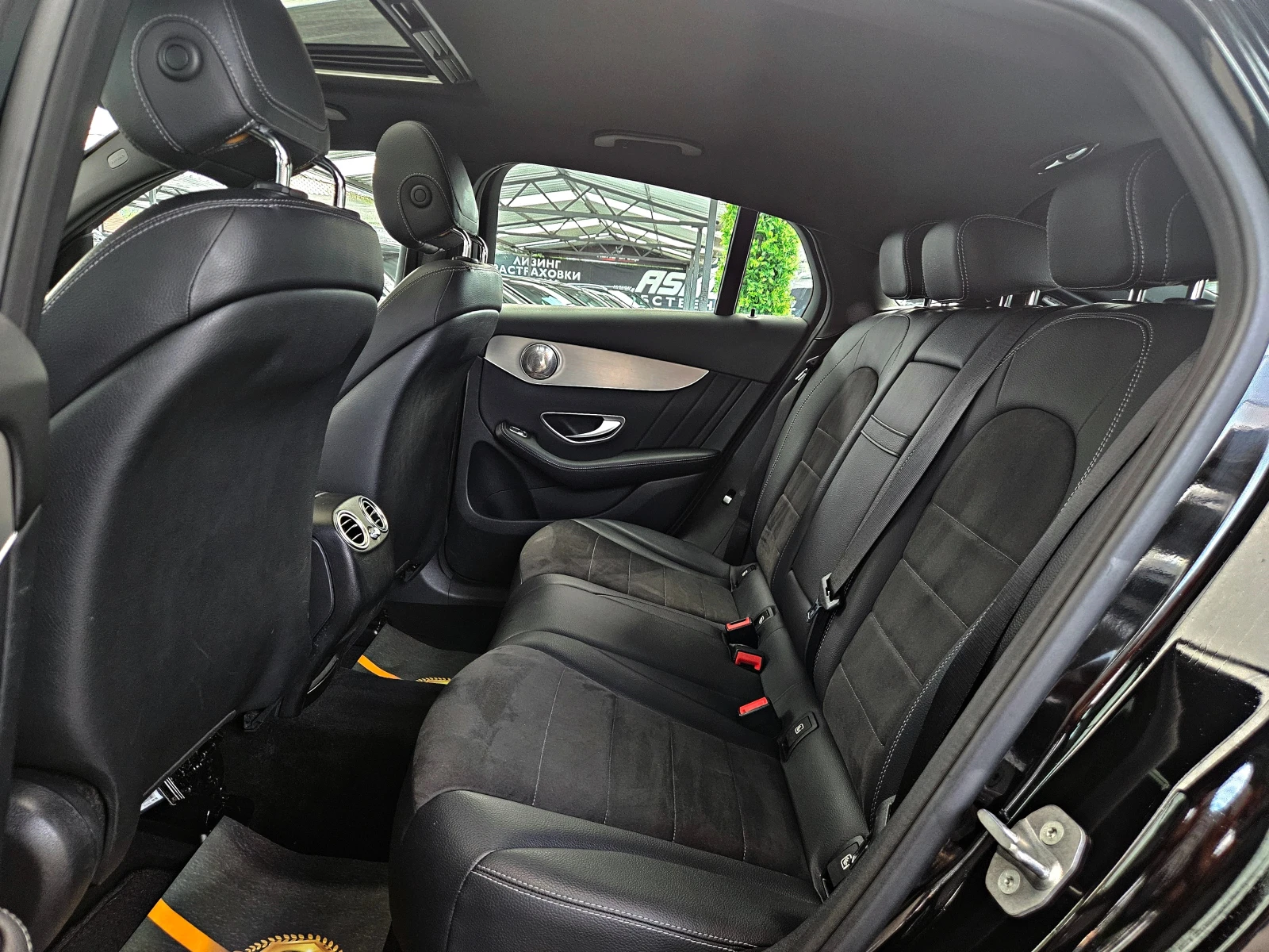 Mercedes-Benz GLC Coupe 250AMG/DISTR/360CAMERA/AIRMATIC/LINE ASSYST/LIZING, снимка 16 - Автомобили и джипове - 55332870