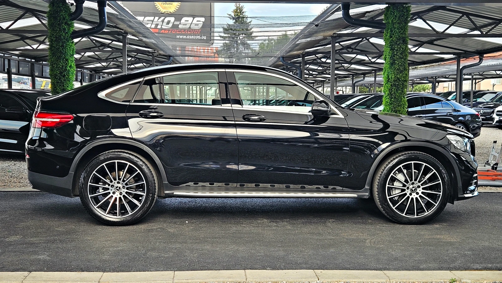 Mercedes-Benz GLC Coupe 250AMG/DISTR/360CAMERA/AIRMATIC/LINE ASSYST/LIZING, снимка 4 - Автомобили и джипове - 55332870