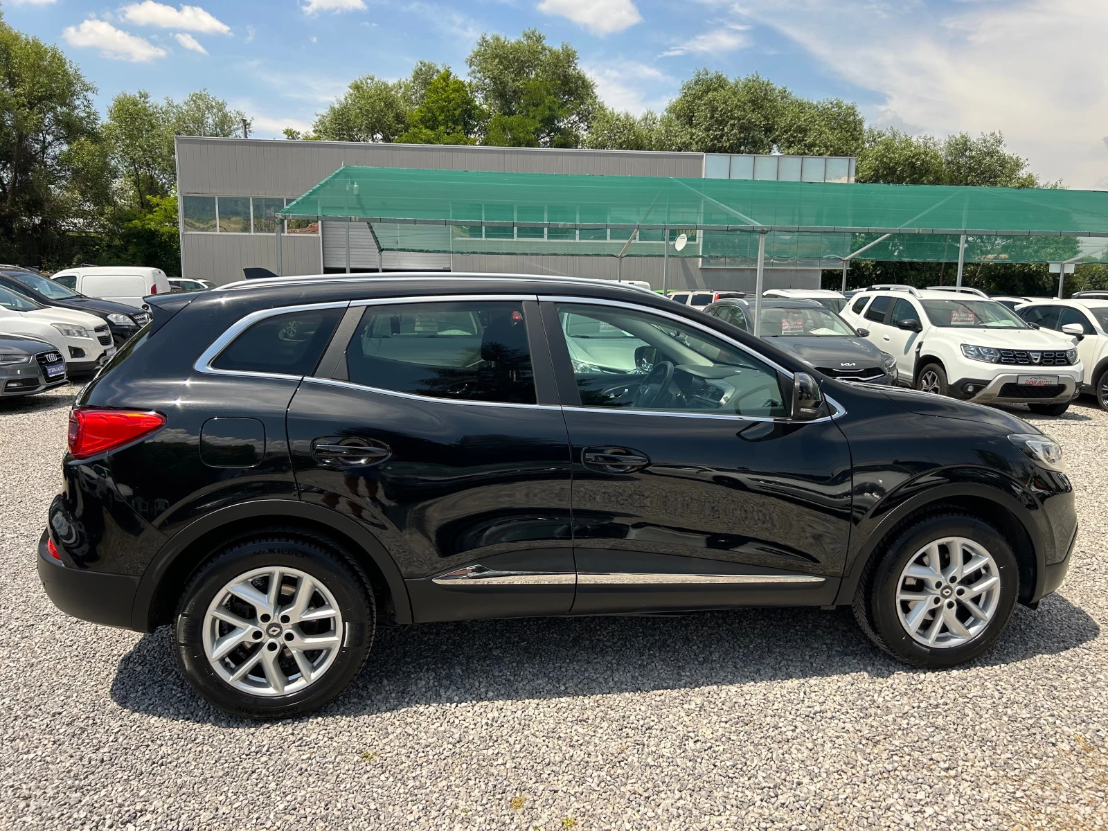 Renault Kadjar 1.5DCI EURO6B, снимка 8 - Автомобили и джипове - 55331654