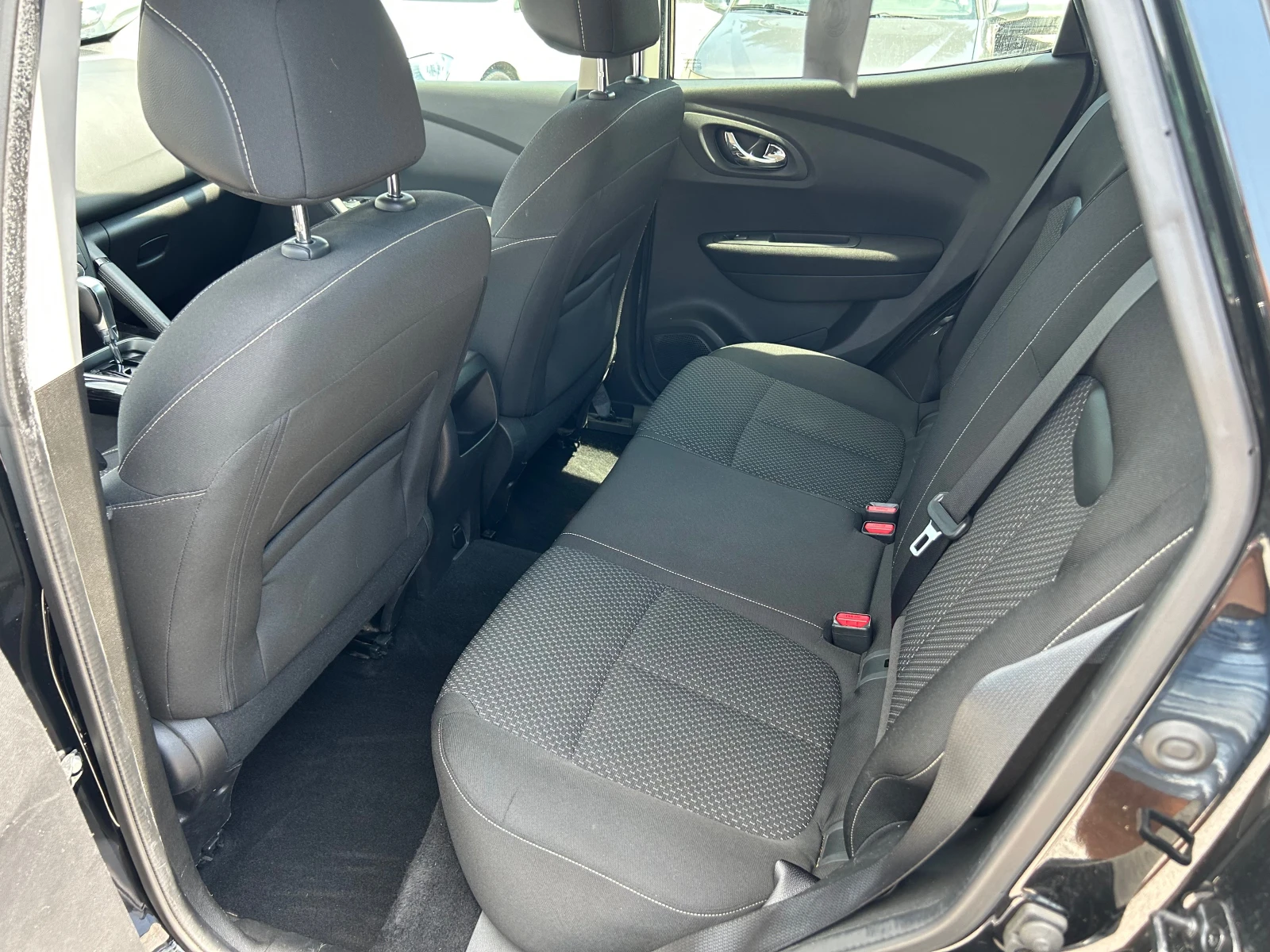 Renault Kadjar 1.5DCI EURO6B, снимка 12 - Автомобили и джипове - 55331654