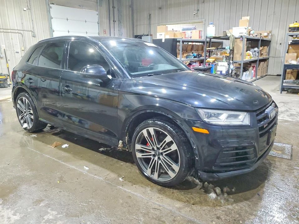 Audi SQ5 3.0 TFSI / Кожа / Панорама / ПРОГНОЗНА ЦЕНА до БГ, снимка 4 - Автомобили и джипове - 55611921